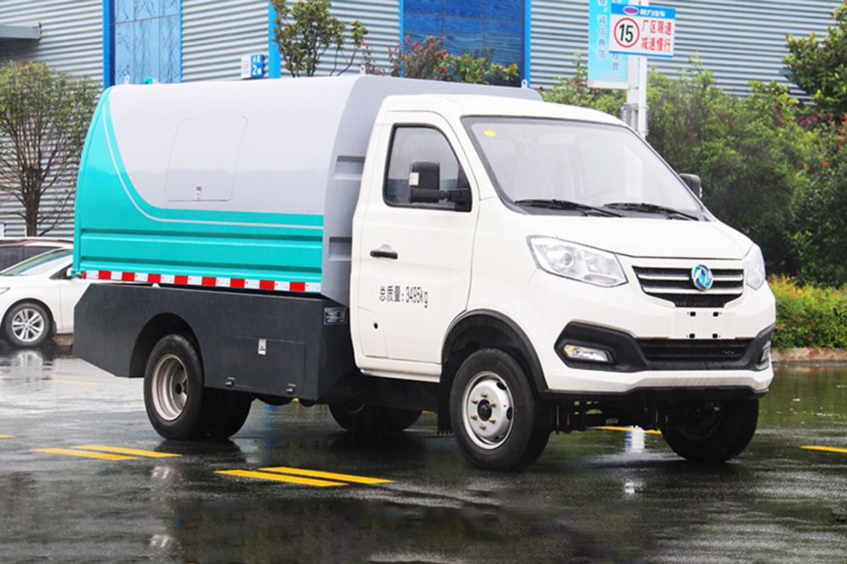 東風(fēng)純電動(dòng)廂式垃圾車