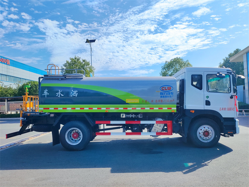 國六14方東風D9灑水車